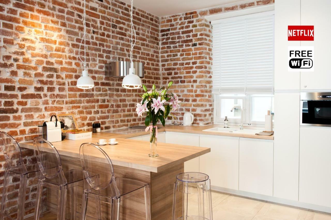 Red Brick Old Town Apartment Warschau Buitenkant foto